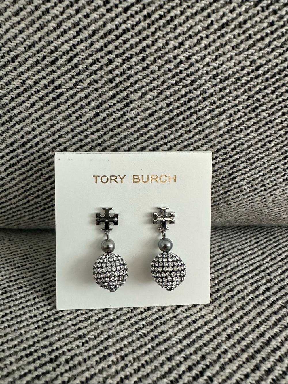 NWT Tory Burch Logo Pave Drop Earrings 172701